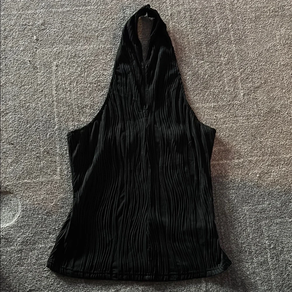 Black Ribbed Halter Top - Picture 1 of 2